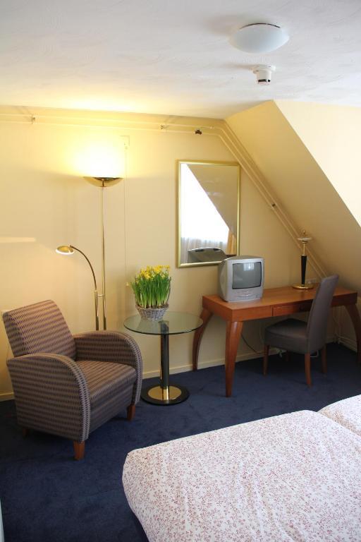 Hotel Alfa Ámsterdam Habitación foto